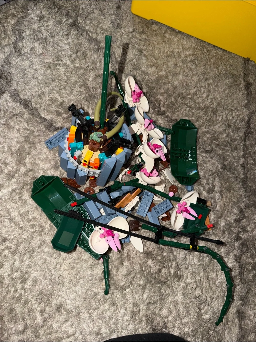 Lego Green and Pink Floral Jungle Build Set